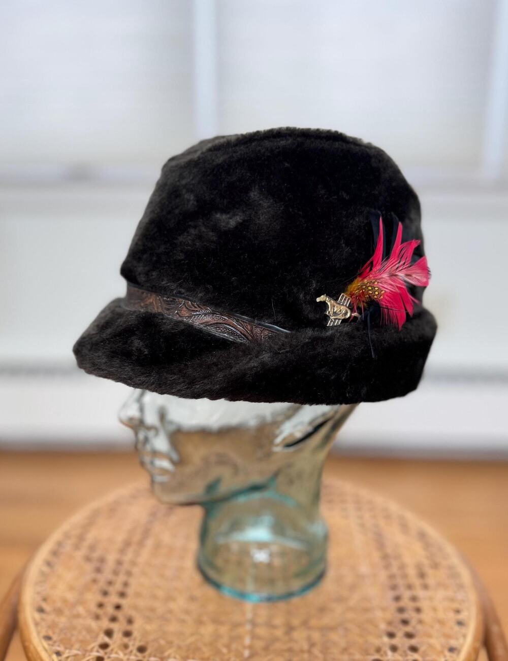Vintage 60s Mustang Brown Faux Fur Fedora Red Feather Hat Pony Car M